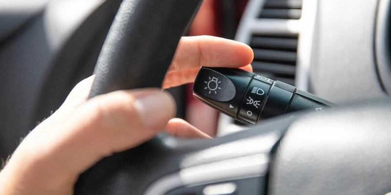 ПДД: начало движения и маневрирование